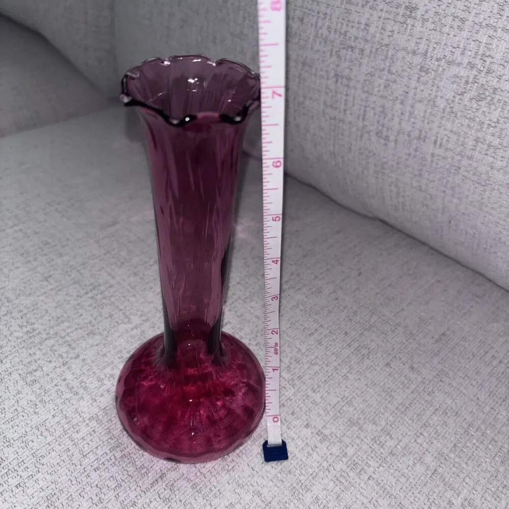 Bud Vase Pilgrim Cranberry Glass Swirl Bedford Ruffle 7
